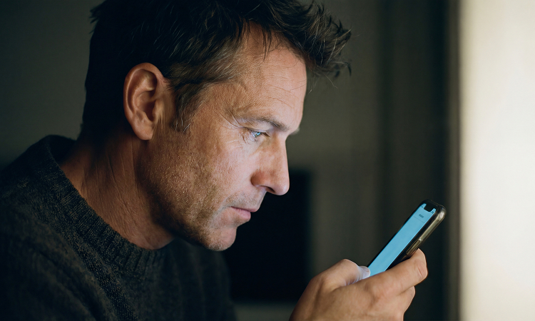 Digital Fatigue: How Your Smartphone is Aging Your Eyes by 5 Years