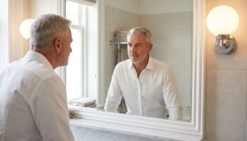 Why the Lighting in Your Bathroom Is Sabotaging Your Grooming Routine